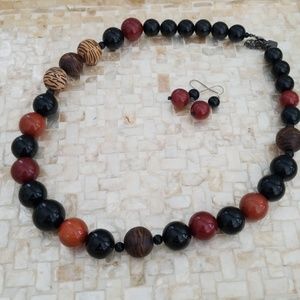 Necklaces and Earrings Set